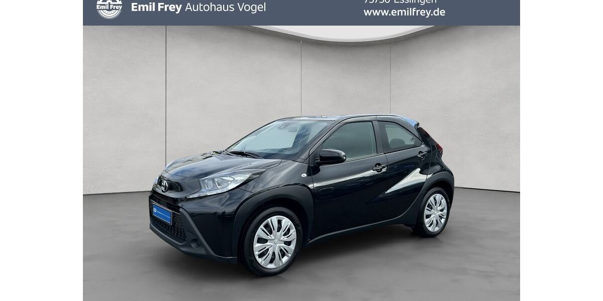 Toyota Aygo (X) 37.350 km 16.390 &euro; Esslingen 73730