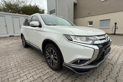 Mitsubishi Outlander 162.000 km 13.699 &euro; Gäufelden 71126