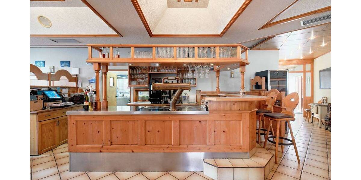 Mehrfamilienhaus, Wohnhaus Unterensingen - 6 Zimmer, 481 m&sup2;, 579.000&euro; | Angebot:26893234