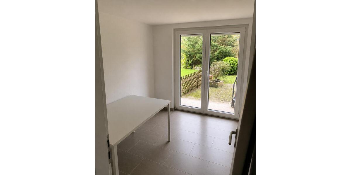 Etagenwohnung Pforzheim Eutingen - 2 Zimmer, 35 m&sup2;, 650&euro; | Angebot:27547196