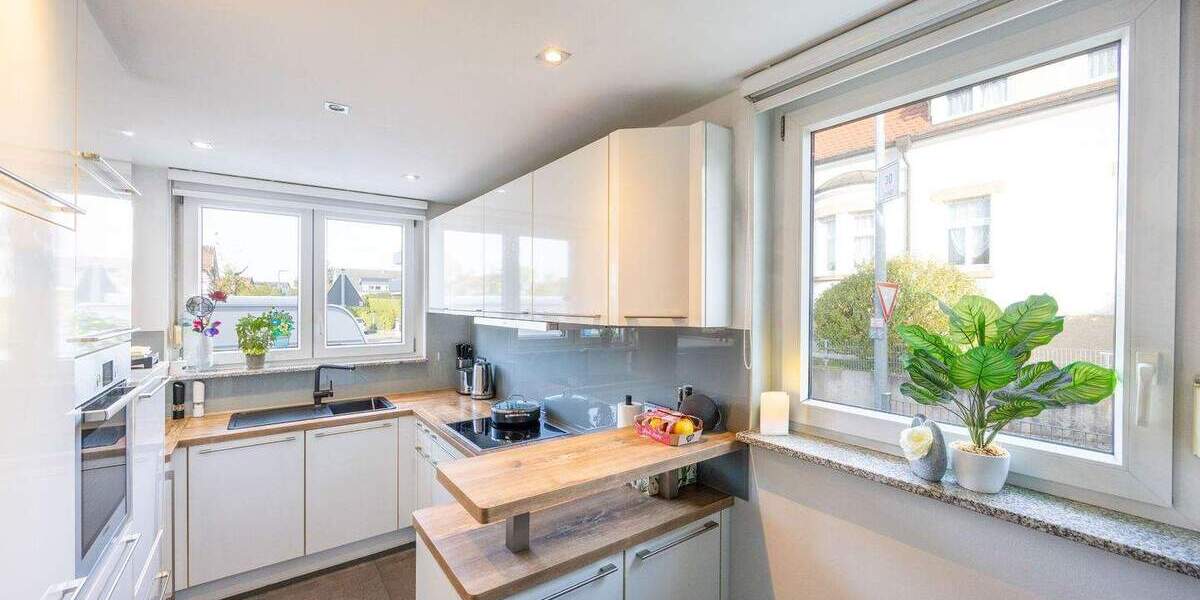 Doppelhaushälfte Ludwigsburg Poppenweiler - 4 Zimmer, 95 m&sup2;, 495.000&euro; | Angebot:24278207