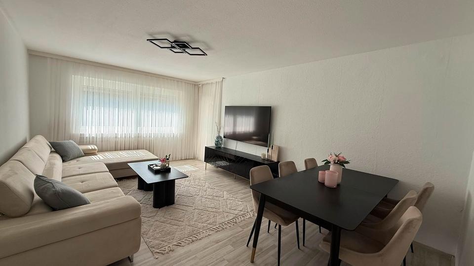 Etagenwohnung Esslingen am Neckar Brühl - 3 Zimmer, 76 m&sup2;, 1.250&euro; | Angebot:27583318