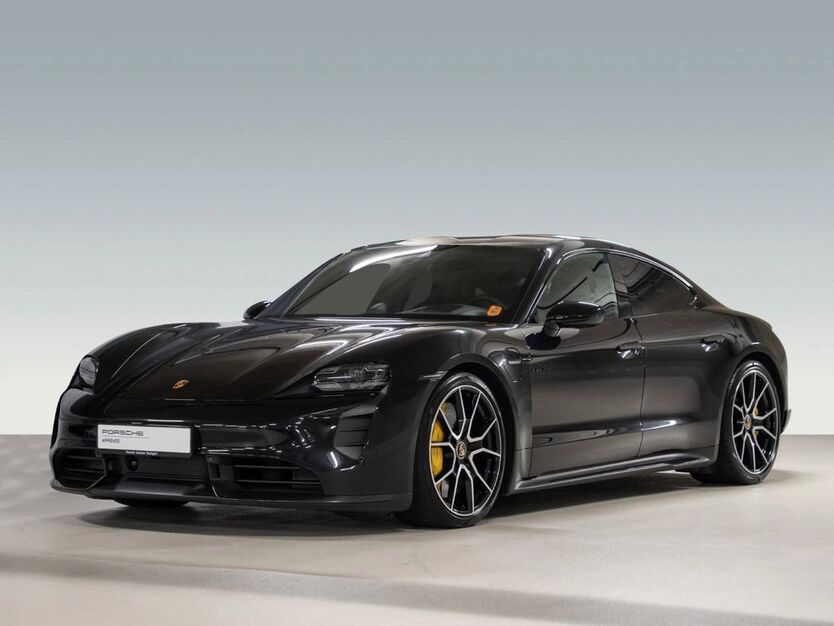 Porsche Taycan 39.200 km 101.800 € Stuttgart 70469