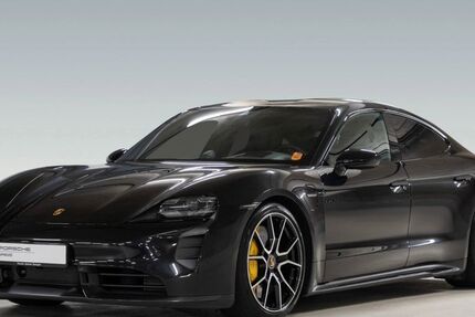 Porsche Taycan 39.200 km 98.400 € Stuttgart 70469