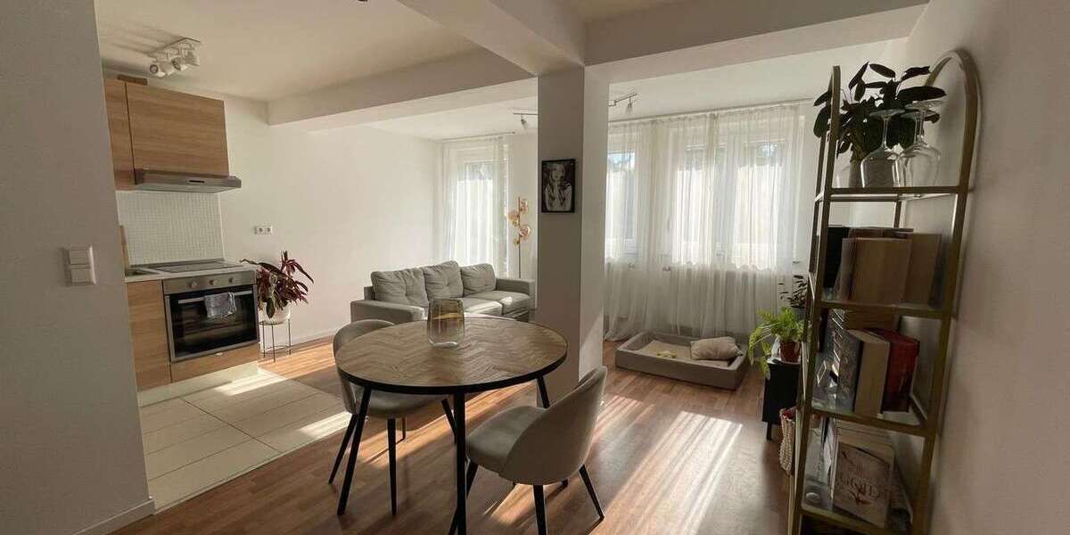 Etagenwohnung Ludwigsburg - 2.5 Zimmer, 50 m&sup2;, 800&euro; | Angebot:27033047