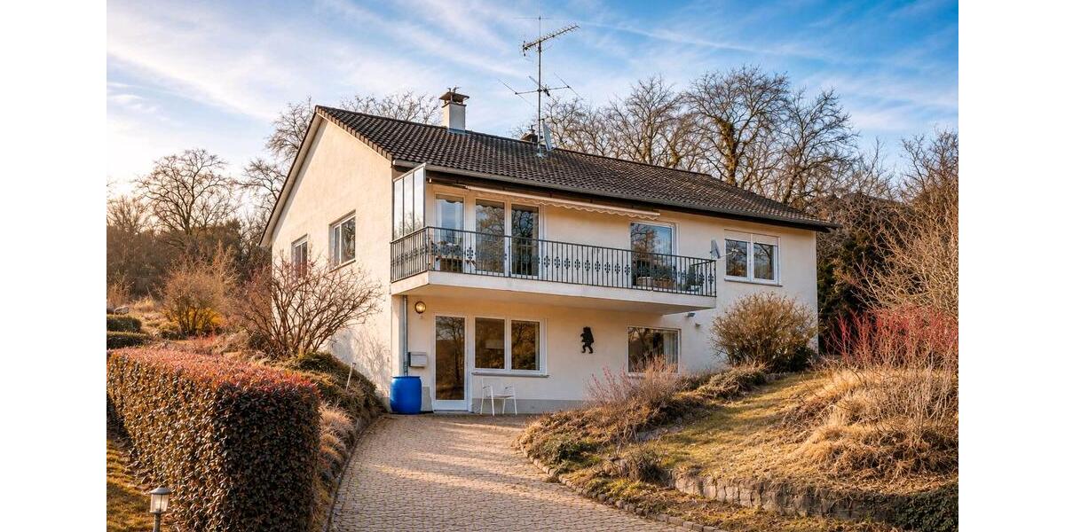 Einfamilienhaus Rottenburg am Neckar - 2 Zimmer, 98 m&sup2;, 1.200&euro; | Angebot:27623332