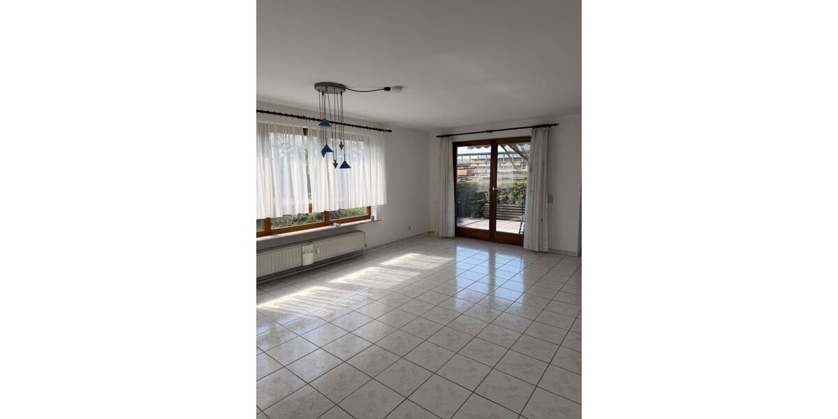 Gepflegte 3-Zimmer-Erdgeschosswohnung mit Garten, Balkon & Tiefgaragenstellplatz in Rutesheim – - Appartement Rutesheim Heuweg | Angebot:27250473