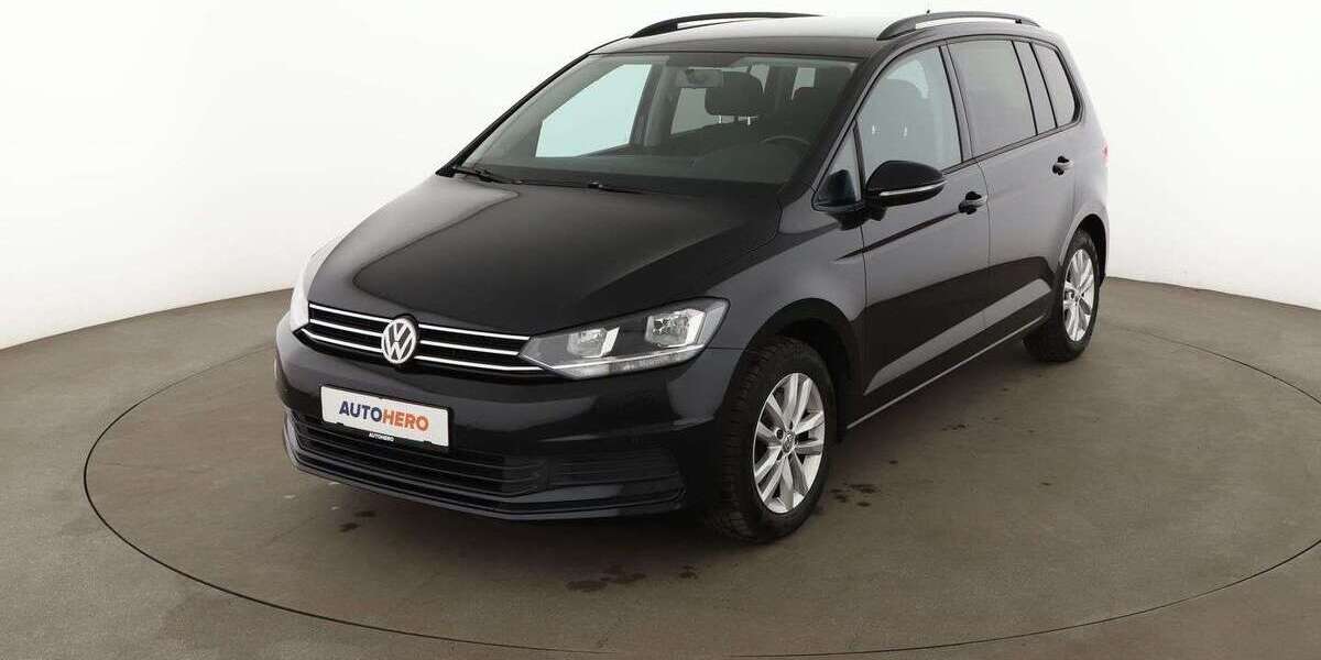 VW Touran 116.320 km 14.490 &euro; Stuttgart 70195