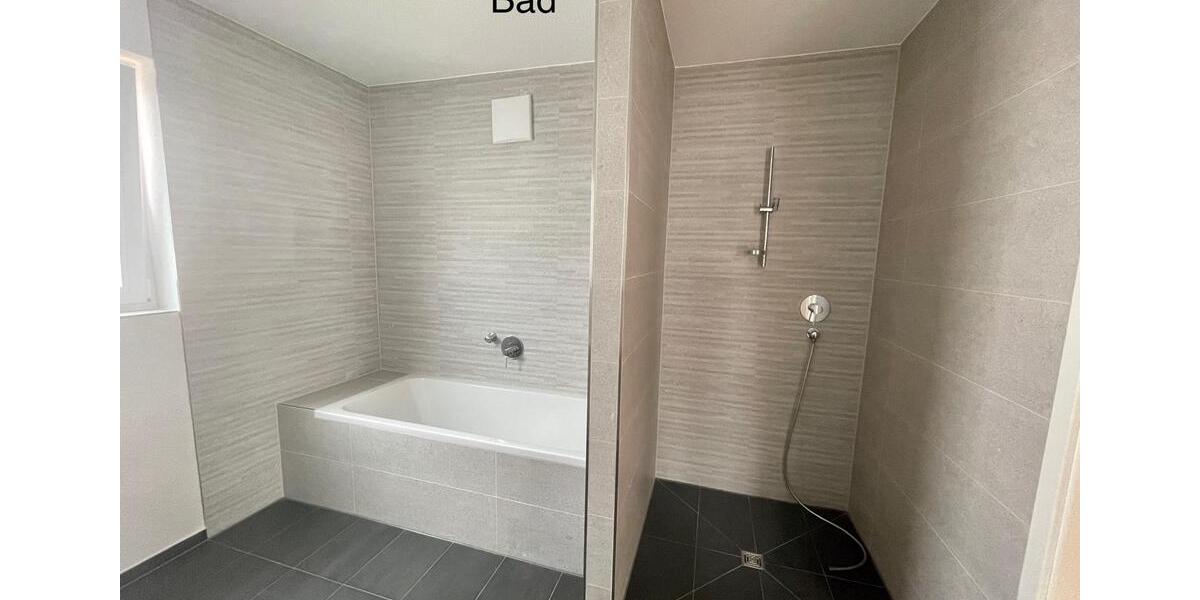 Einfamilienhaus Esslingen am Neckar Oberesslingen - 3.5 Zimmer, 98 m&sup2;, 1.850&euro; | Angebot:27594295