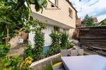 Einfamilienhaus mit Potential: 6 Zimmer, großes Grundstück, schöner Garten. Ihr neues Zuhause?