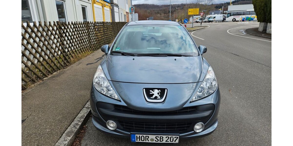 Peugeot 207 93.515 km 3.000 &euro; Reutlingen 72766