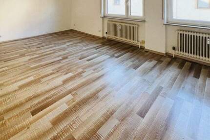 Provisionsfrei für Käufer*innen: Helle 3 Zimmer-Wohnung mit Garage 3 zimmer