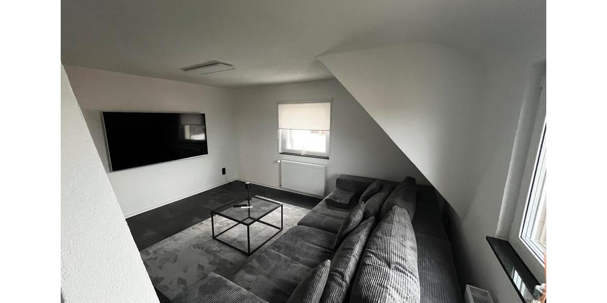 Dachgeschoßwohnung Weil der Stadt - 2 Zimmer, 55 m&sup2;, 1.200&euro; | Angebot:25874996