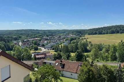 Haus Weil im Schönbuch - 5 Zimmer, 160 m&sup2;, 1.490&euro; | Angebot:27308395
