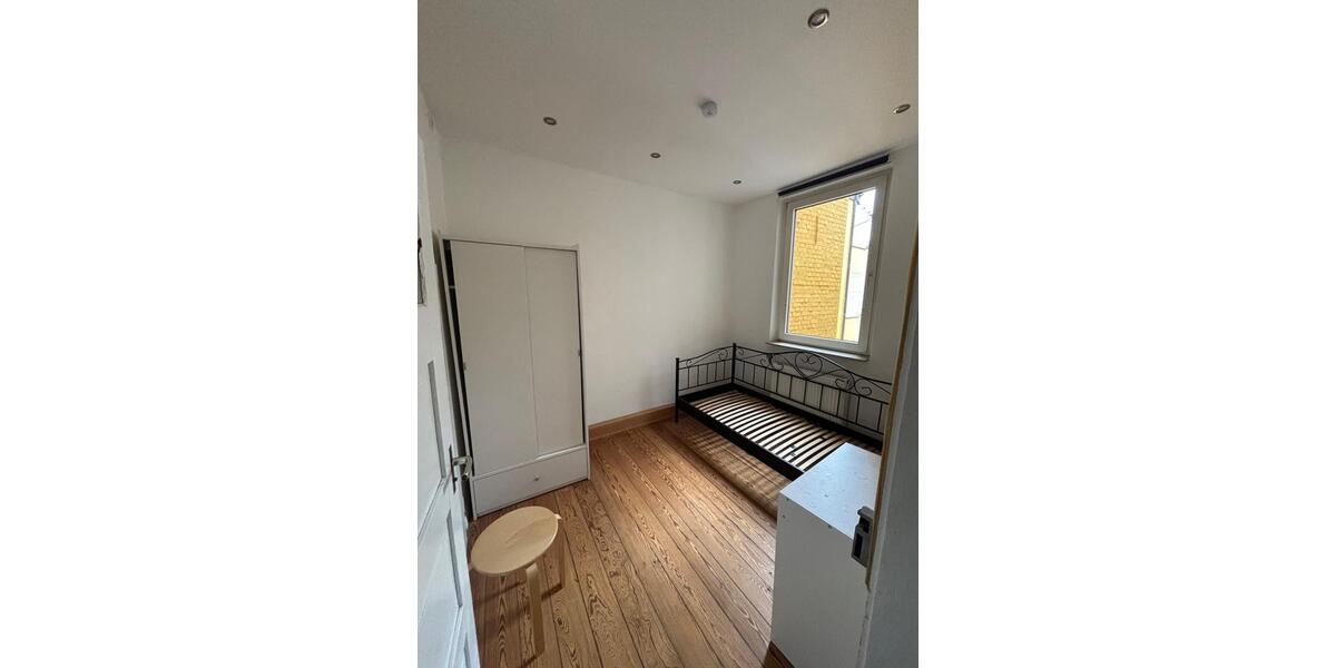Etagenwohnung Stuttgart Stuttgart-Nord - 1 Zimmer, 8 m&sup2;, 395&euro; | Angebot:24836884