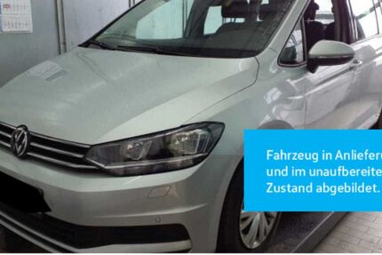 VW Touran 81.585 km 28.630 &euro; Stuttgart-Wangen 70188