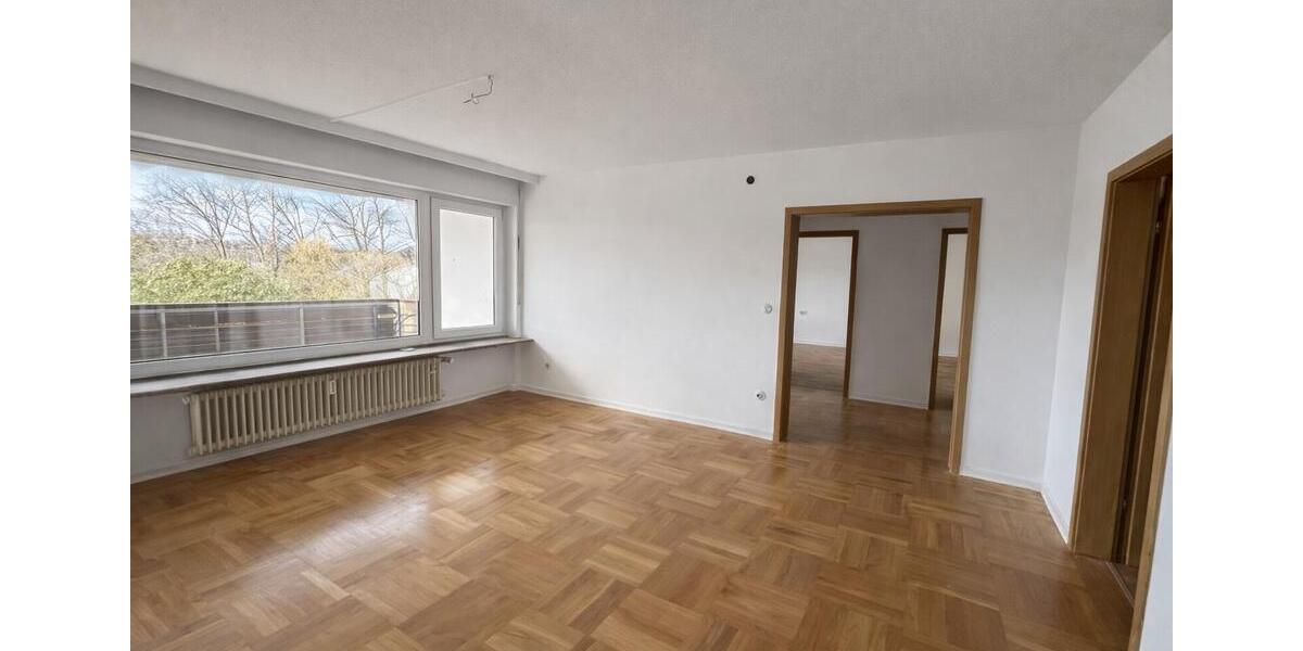 Etagenwohnung Ludwigsburg Hoheneck - 5.5 Zimmer, 135 m&sup2;, 1.800&euro; | Angebot:25993866