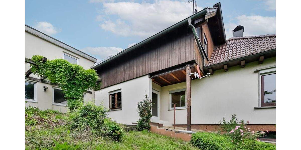 Einfamilienhaus Niefern-Öschelbronn Öschelbronn - 7 Zimmer, 155 m&sup2;, 395.000&euro; | Angebot:24860331