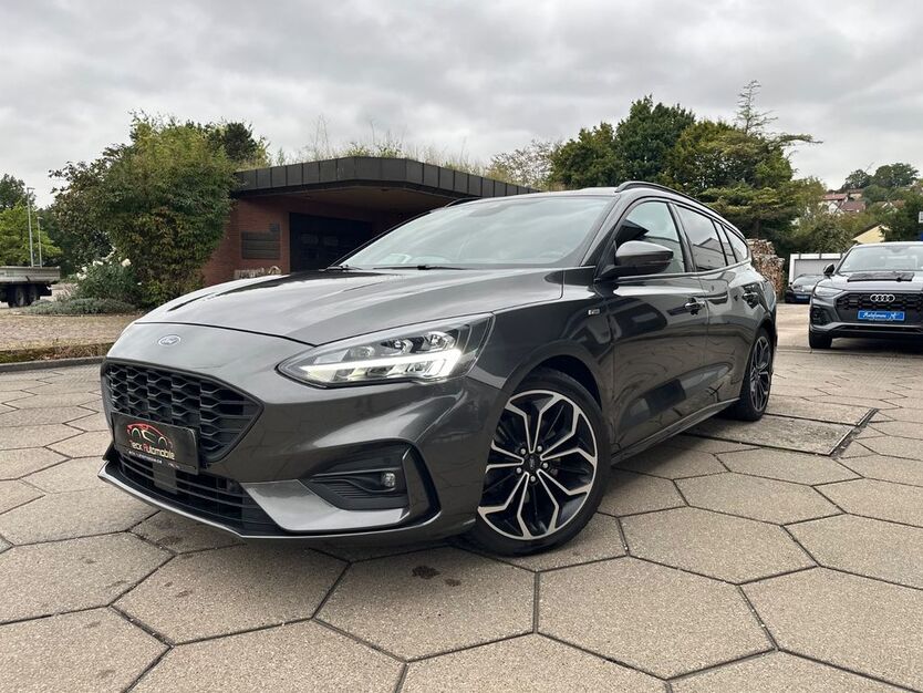 Ford Focus 91.000 km 17.900 € Unterensingen 72669