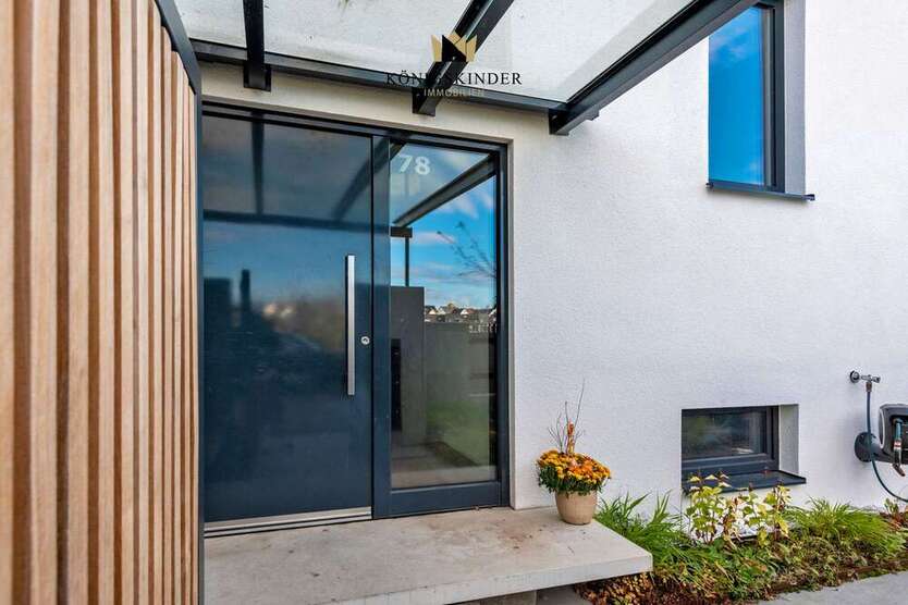 Haus zum Kaufen in Stuttgart 1.499.000 € 330 m² 11 zimmer