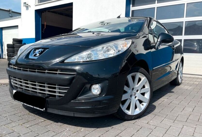 Peugeot 207 95.000 km 4.400 € Stuttgart 70563