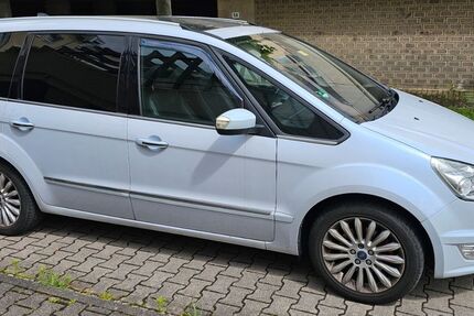Ford Galaxy 253.300 km 6.700 &euro; Stuttgart 70435