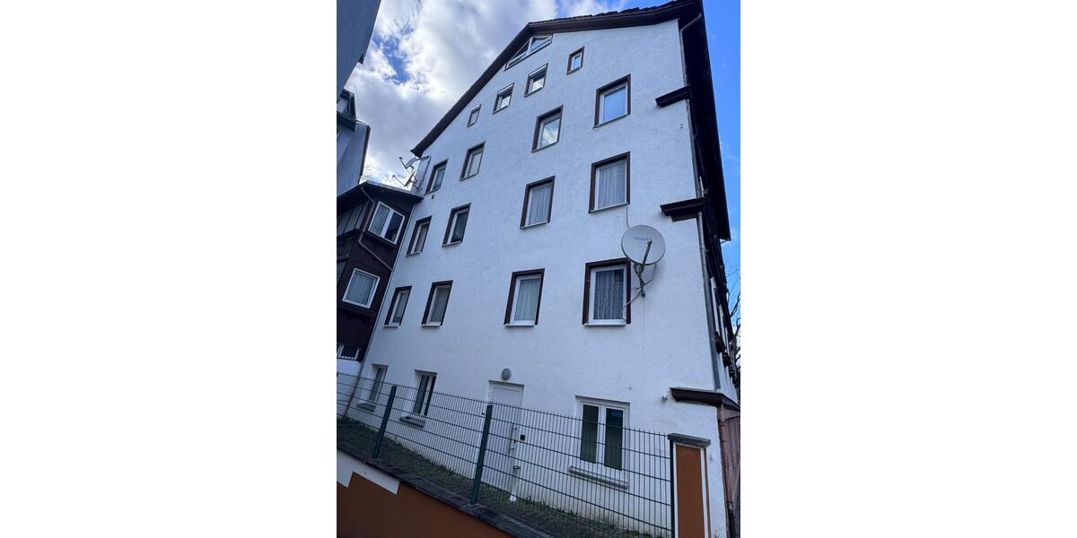 Etagenwohnung Esslingen am Neckar - 5 Zimmer, 148 m&sup2;, 450.000&euro; | Angebot:25959641