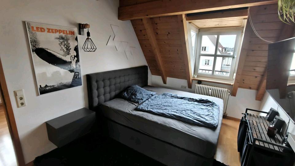 Dachgeschoßwohnung Reutlingen - 3 Zimmer, 80 m&sup2;, 1.250&euro; | Angebot:27584496