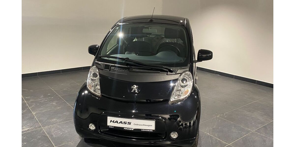 Peugeot iOn 44.200 km 6.900 &euro; Ludwigsburg 71636