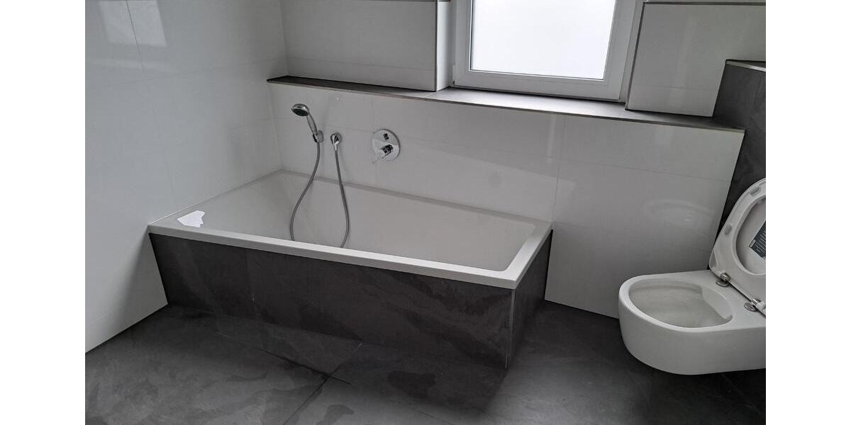 Etagenwohnung Calw - 5 Zimmer, 142 m&sup2;, 1.500&euro; | Angebot:24740437