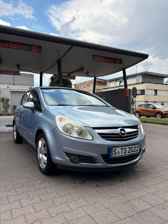 Opel Corsa 155.000 km 1.999 € Stuttgart 70499