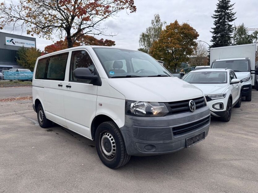 VW T5 Transporter 172.876 km 10.899 € Korntal-Münchingen 70825