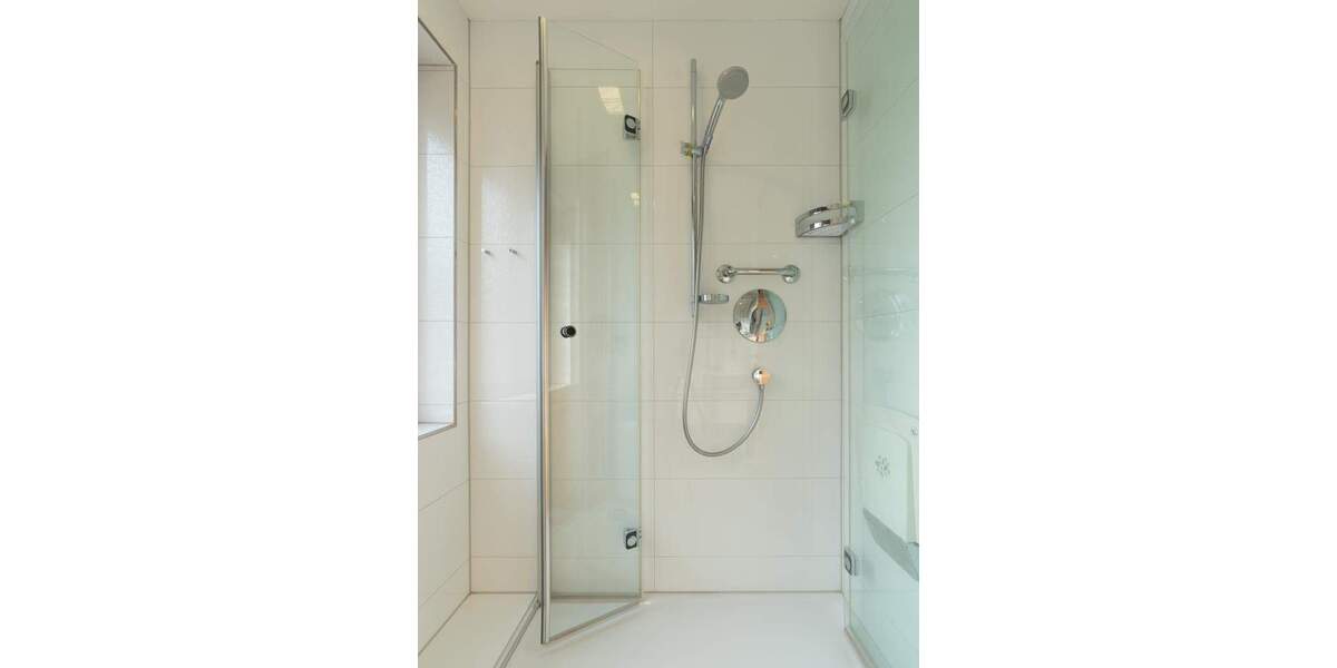 Etagenwohnung Fellbach - 5 Zimmer, 177 m&sup2;, 695.000&euro; | Angebot:21281857