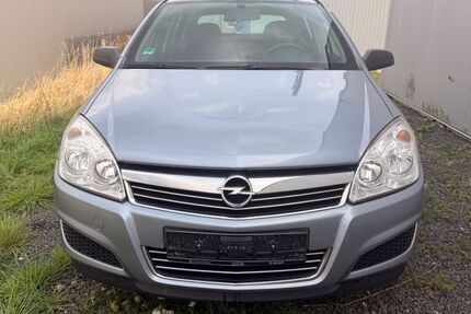 Opel Astra 131.000 km 1.300 &euro; Sindelfingen 71069