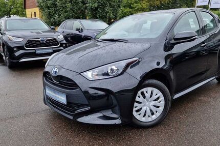 Toyota Yaris 51.169 km 18.990 € Nürtingen 72622