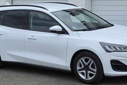 Ford Focus 113.000 km 12.500 &euro; Sindelfingen bei Stuttgart 71067