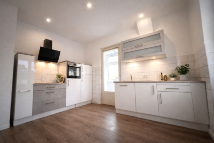 Wohnung Pforzheim Nordstadt - 3 Zimmer, 80 m&sup2;, 880&euro; | Angebot:25872003