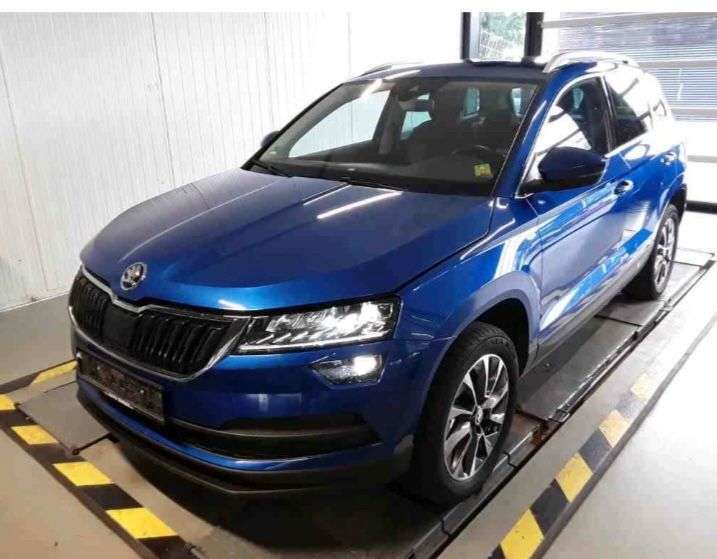 Skoda Karoq 179.700 km 21.990 € Sindelfingen 71065