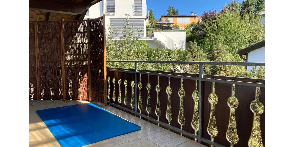 Dachgeschoßwohnung Reutlingen Altenburg - 3 Zimmer, 68 m&sup2;, 850&euro; | Angebot:26238416