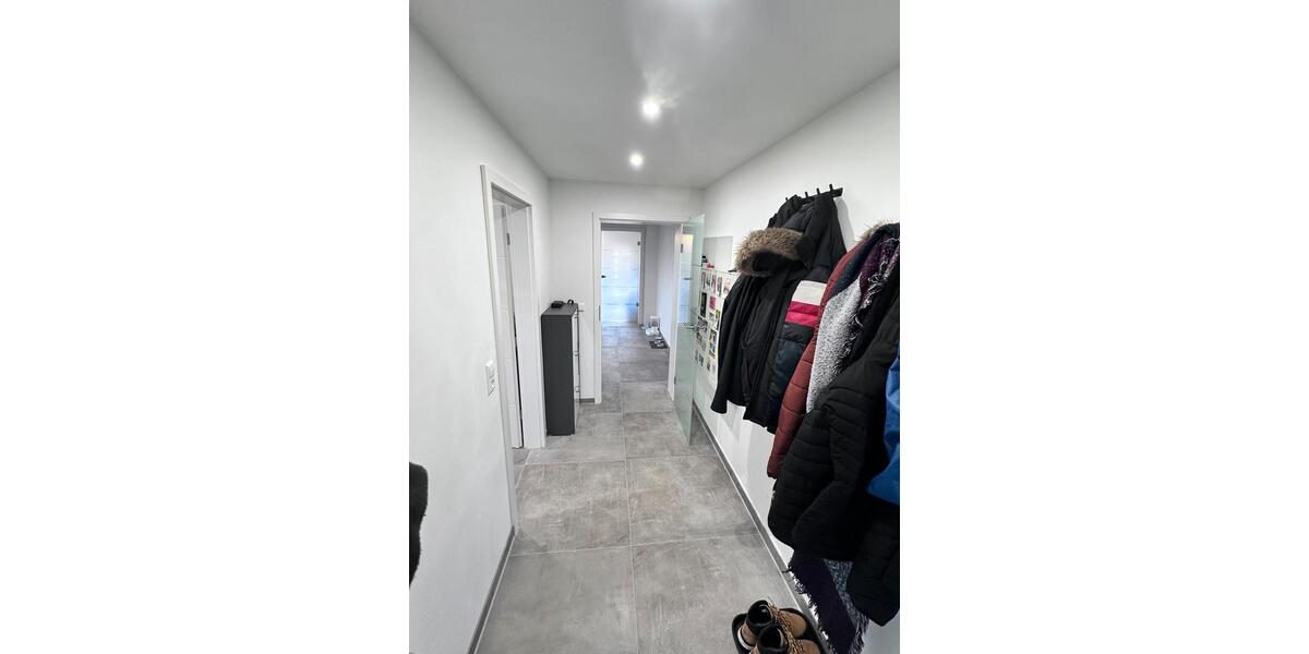 Erdgeschoßwohnung Reutlingen Reutlingen-Betzingen - 4.5 Zimmer, 106 m&sup2;, 1.750&euro; | Angebot:25257741