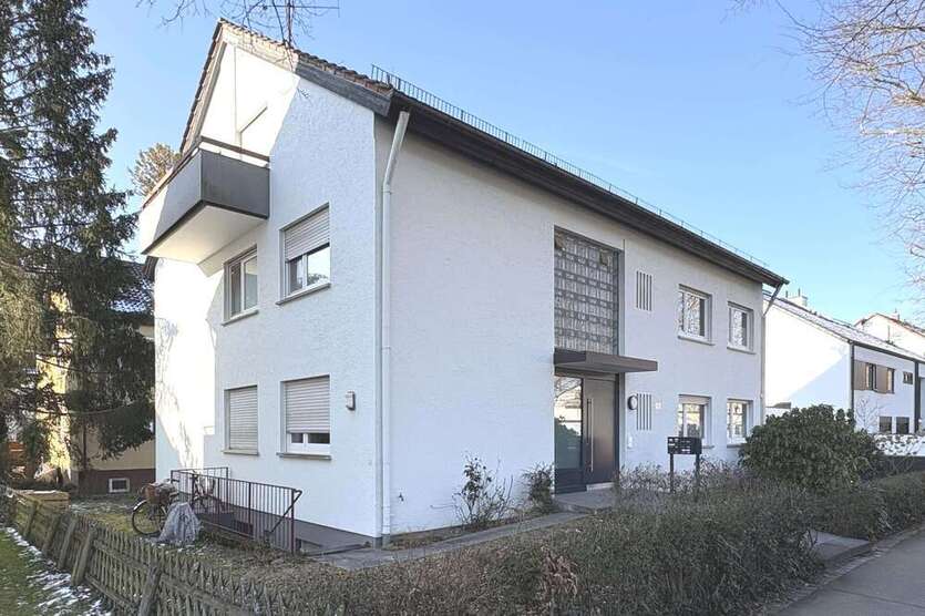 Haus zum Kaufen in Stuttgart 1.400.000 € 322 m²