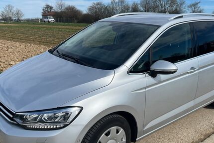 VW Touran 106.000 km 21.900 &euro; Filderstadt 70794