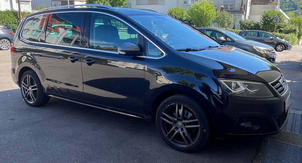 Seat Alhambra 110.000 km 21.900 &euro; Esslingen 73732