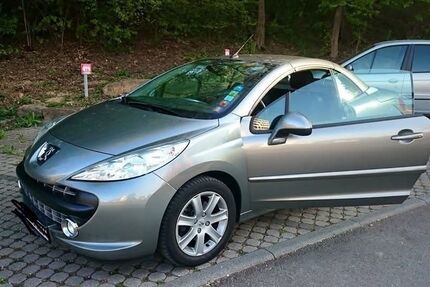 Peugeot 207 112.032 km 3.599 € Esslingen am Neckar 73730