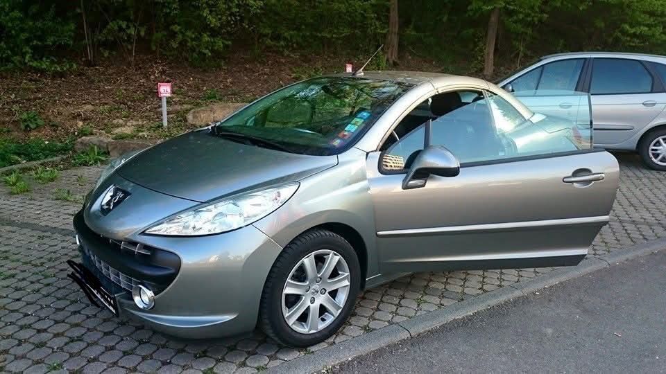 Peugeot 207 112.032 km 3.599 € Esslingen am Neckar 73730