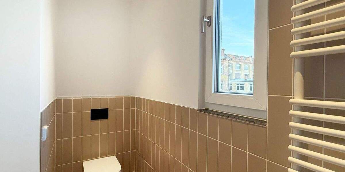 Etagenwohnung Stuttgart West - 5 Zimmer, 140 m&sup2;, 2.450&euro; | Angebot:25073679