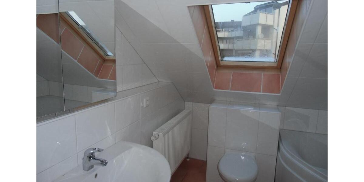 Doppelhaushälfte Tamm - 7 Zimmer, 186 m&sup2;, 890.000&euro; | Angebot:24327518