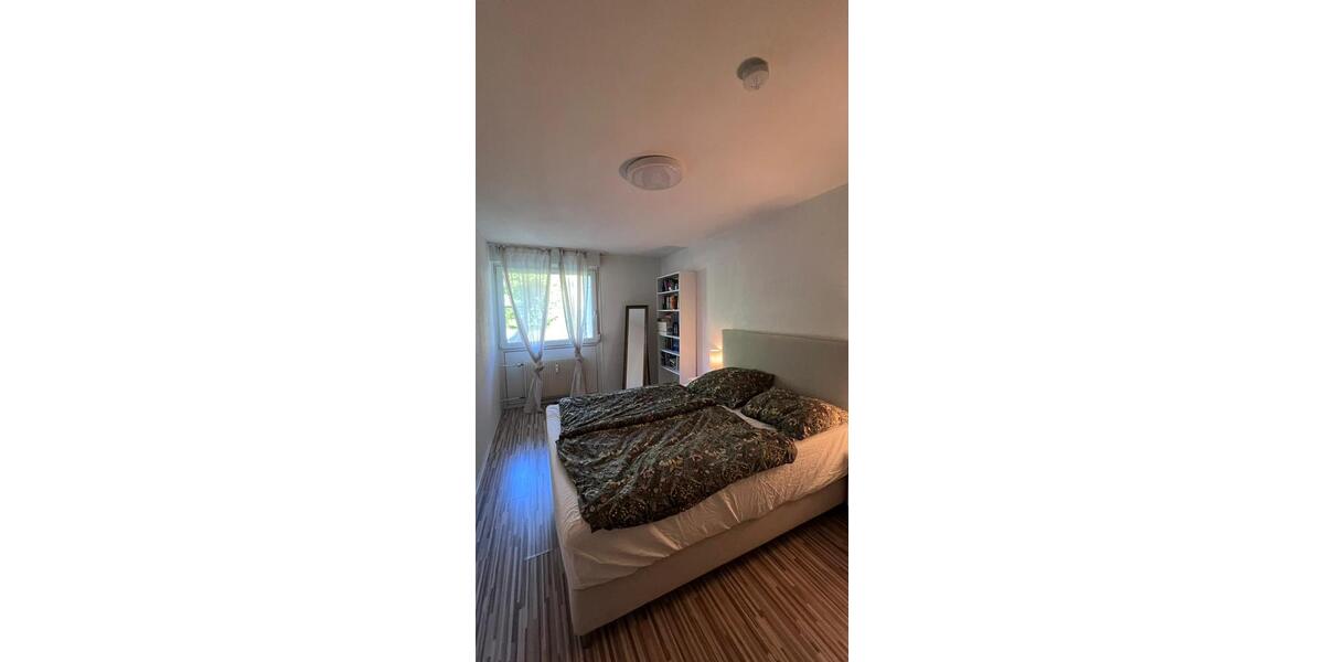 Hochparterre Ludwigsburg - 3 Zimmer, 76 m&sup2;, 1.220&euro; | Angebot:26443373