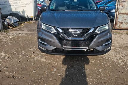 Nissan Qashqai 138.600 km 12.999 &euro; Stuttgart 70376