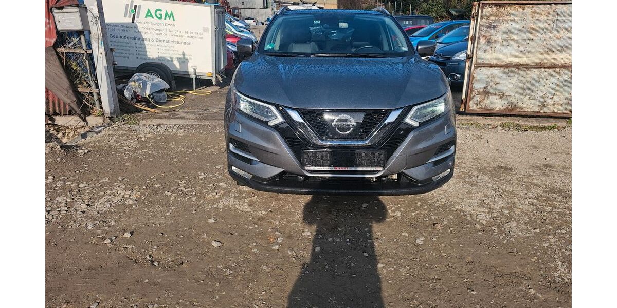 Nissan Qashqai 138.600 km 12.999 &euro; Stuttgart 70376